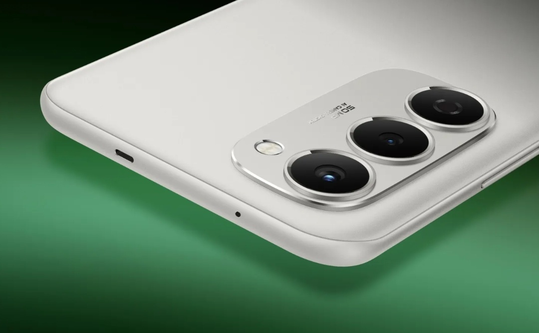 Tecno Spark 40 Pro+